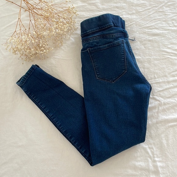 Size 10 regular. Super skinny Jeans old navy - Picture 1 of 3